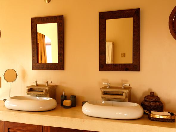 The Sanctuary at Ol Lentille - bathroom